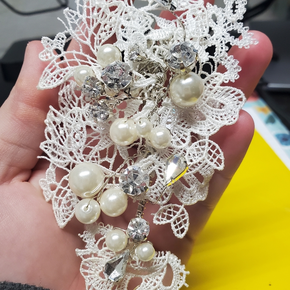 Bridal hairpiece